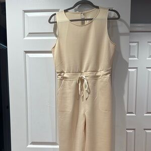 Elegant Cream Sleeveless Top Jumpsuit XL New WOT
